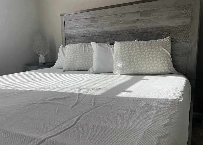 1408 Perrin Dr, Unit D - Ocean Walk Sleeps 8