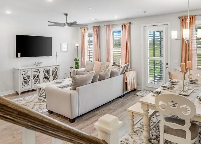 Barefoot Resort - The Towns 5205 - Windy Hill