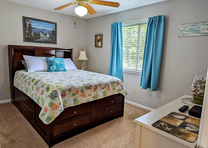 Centrally Located-Secluded-Nature-15 Min To Beach