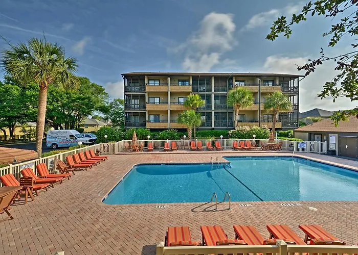 Oceanside Myrtle Beach Condo With Pool Access And Patio