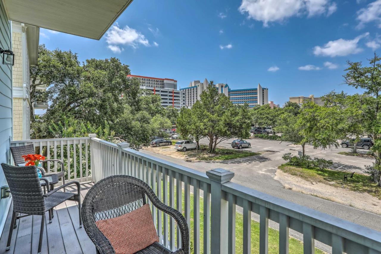 Holiday home Breezy Myrtle Getaway, 1 Block To Beach!