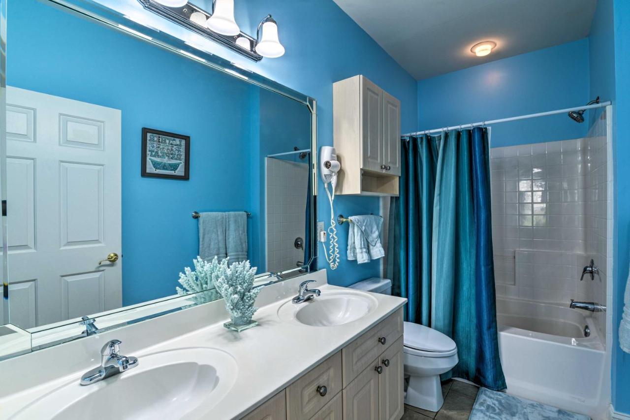Luxe With Pool Access Golfers Paradise