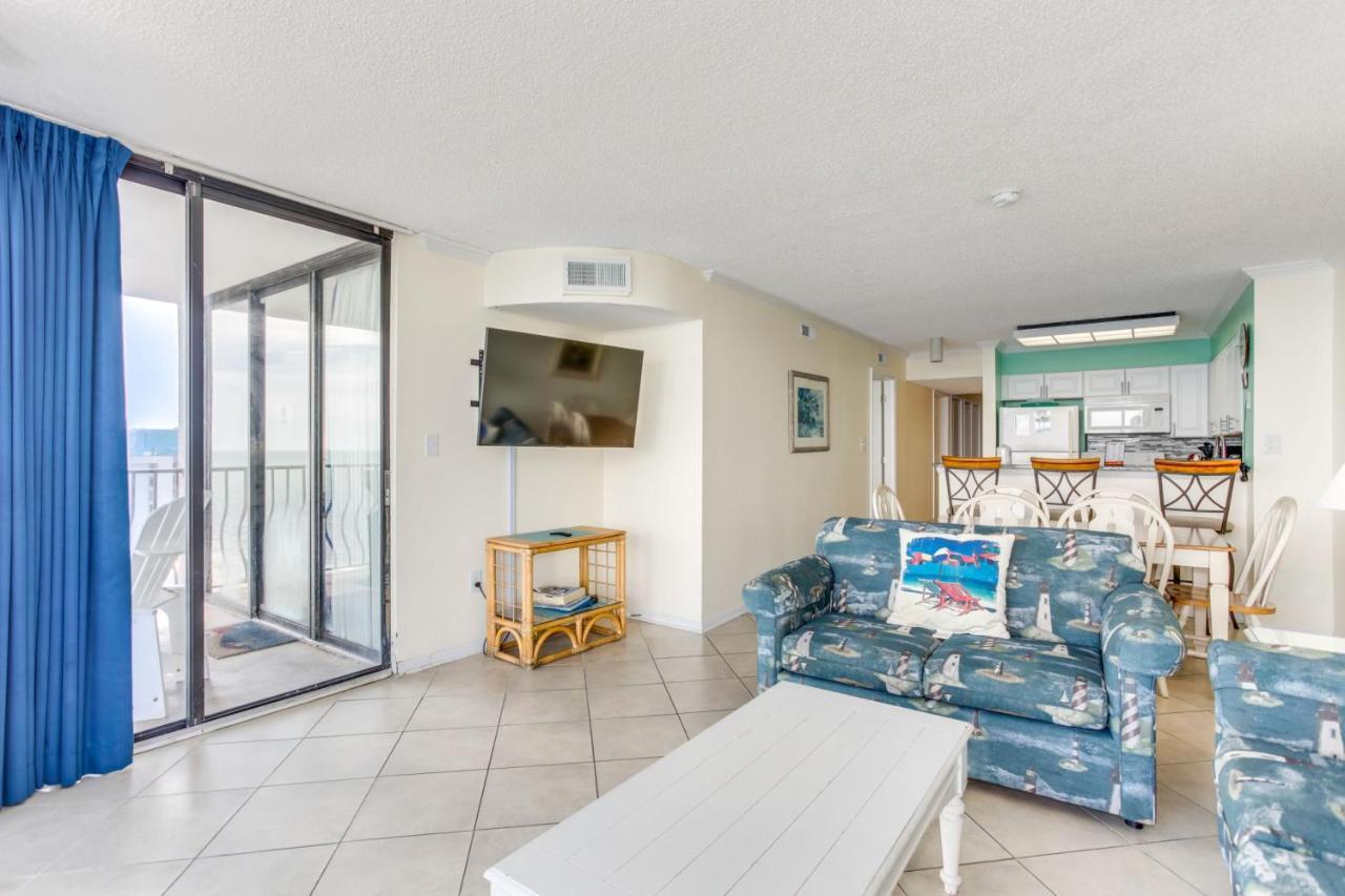Hosteeva Palms 3br 15th Floor Oceanfront Apartment