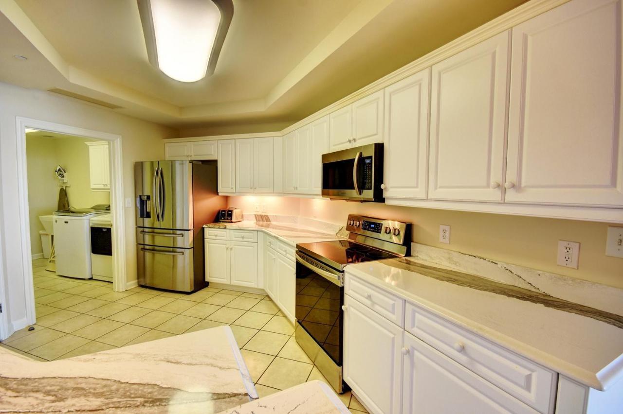 Margate Tower 2401 Apartment
