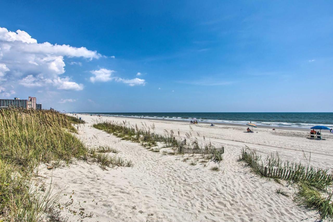 Updated Less Than 3 Miles To Broadway At The Beach! Apartment
