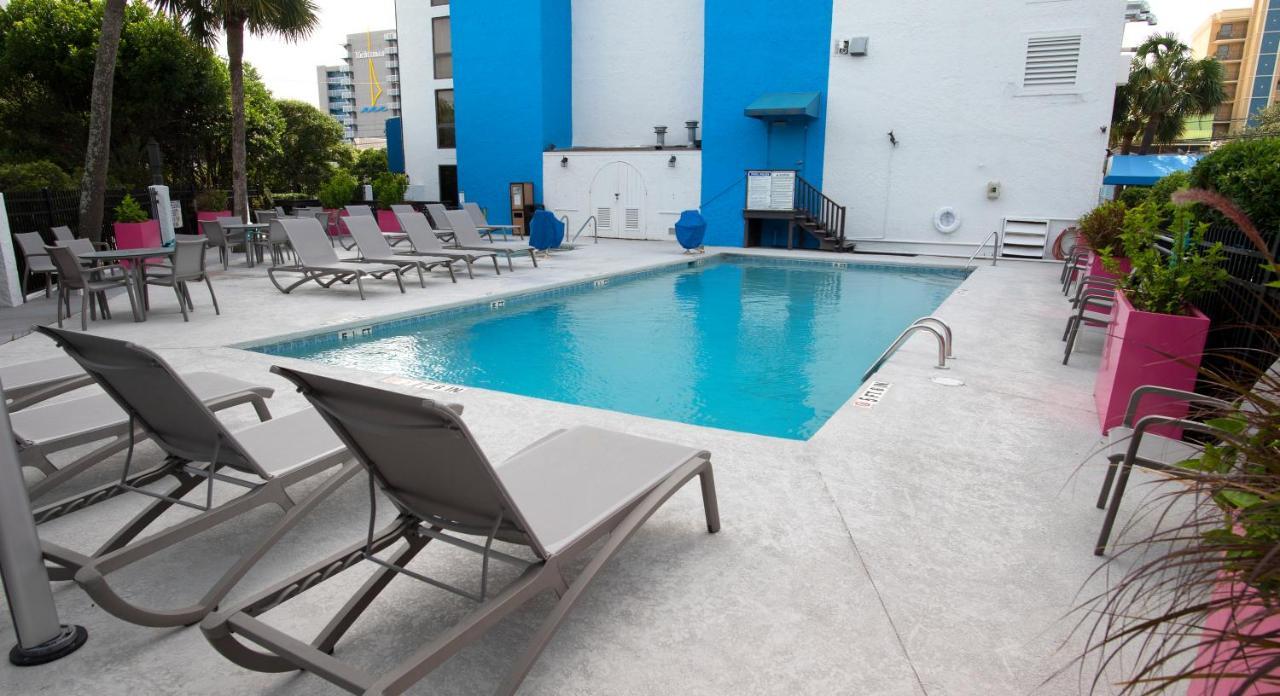 Aqua Hotel 3*