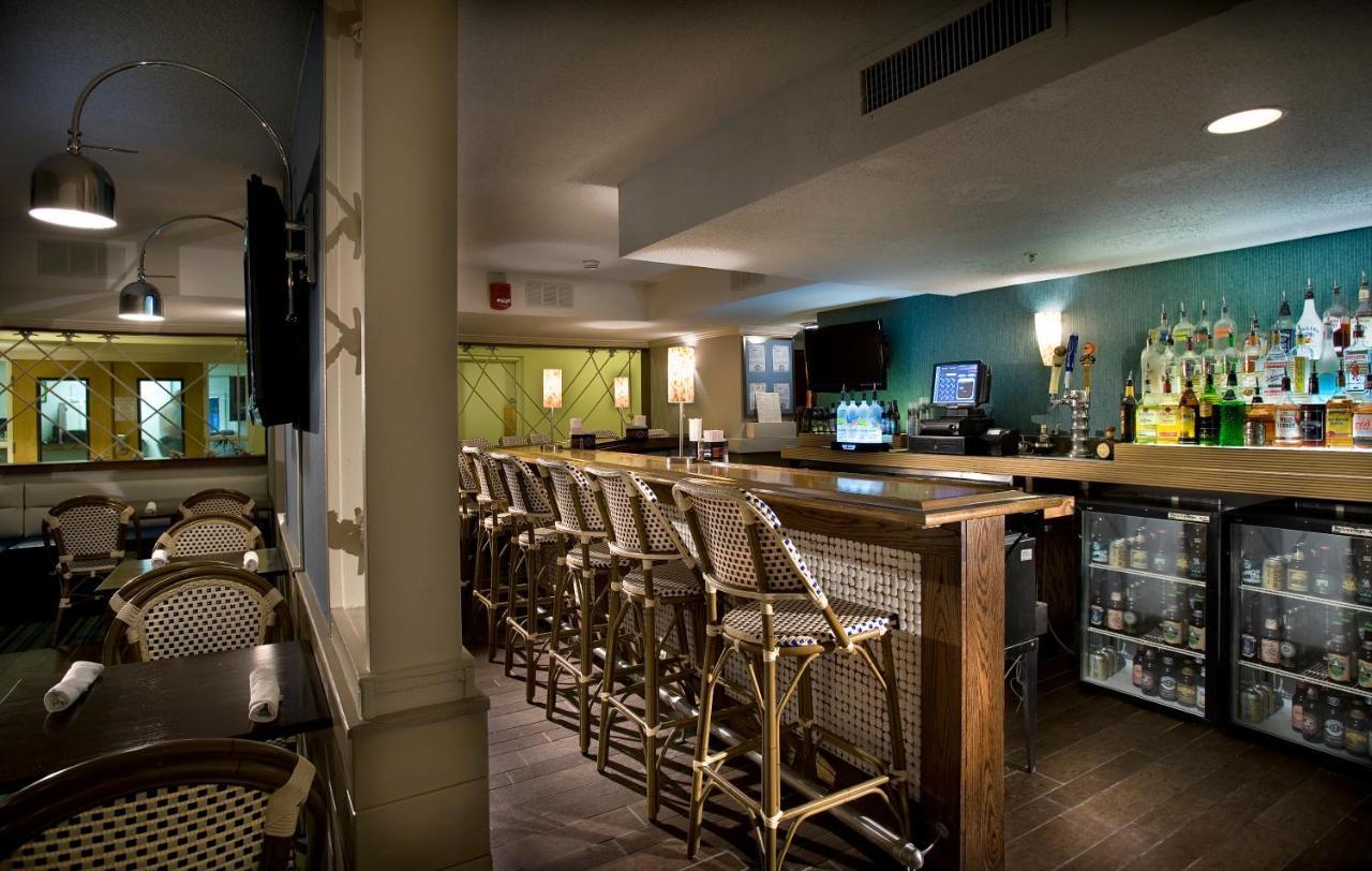 Ocean Escape Aparthotel 4*