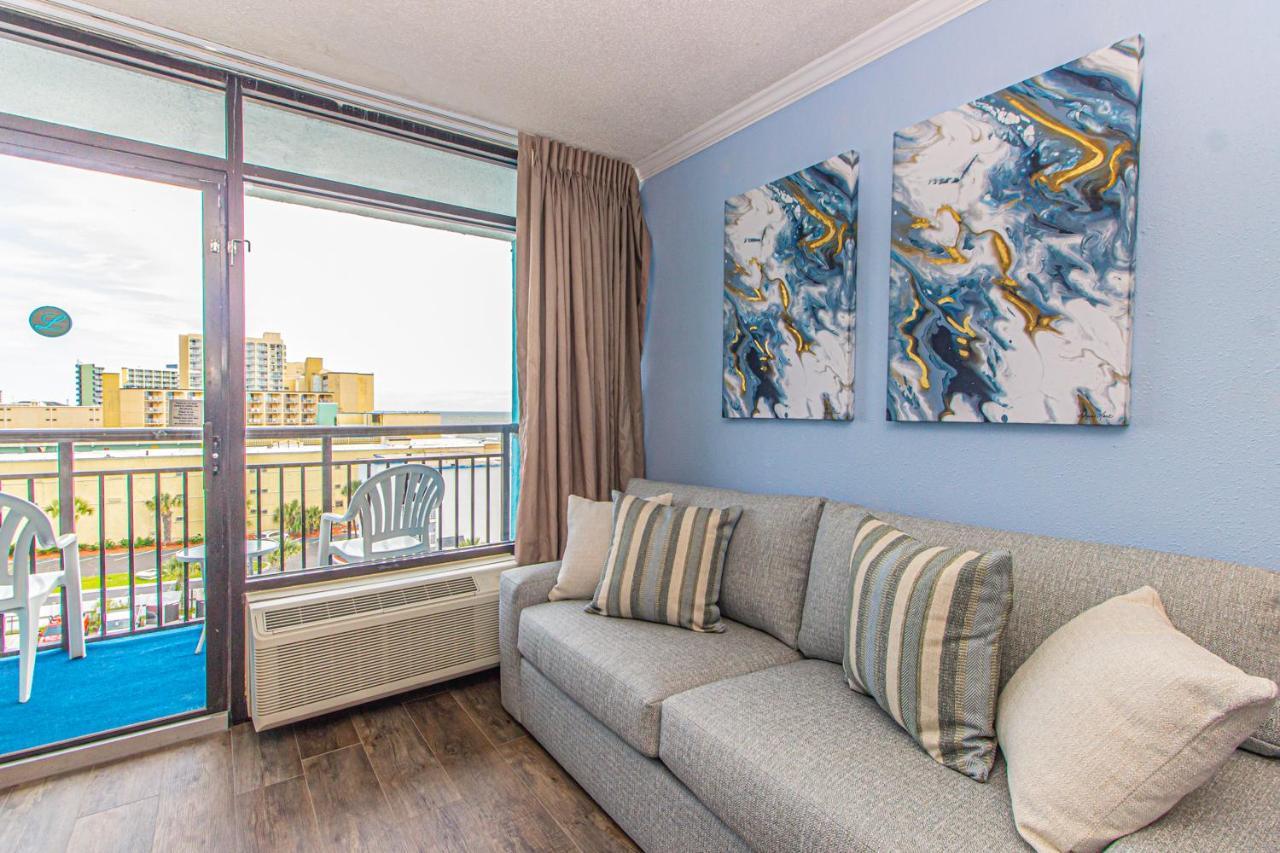 Holiday home Oceanview King - Fully Updated! - Landmark 715 - Great Views! Sleeps 4