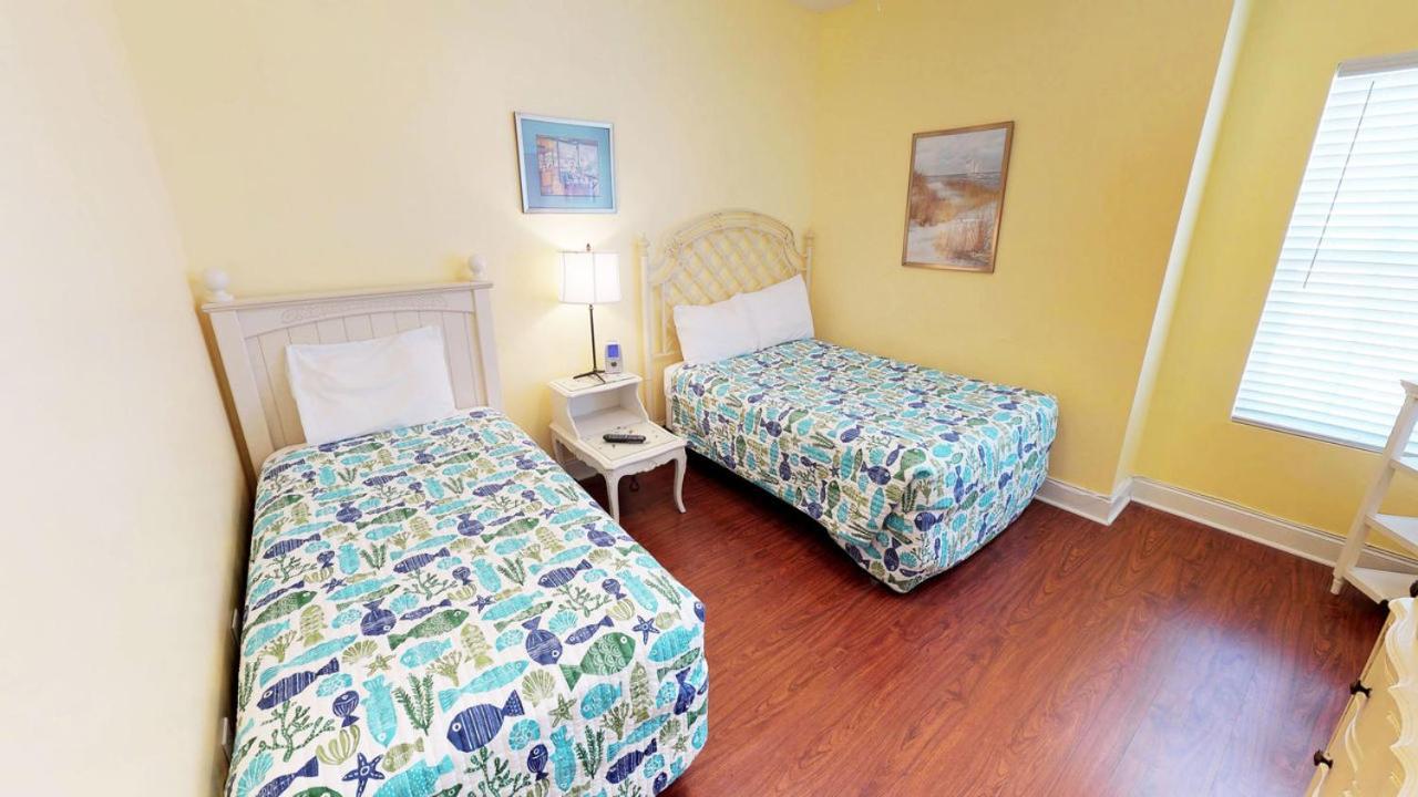 305a Holiday home *