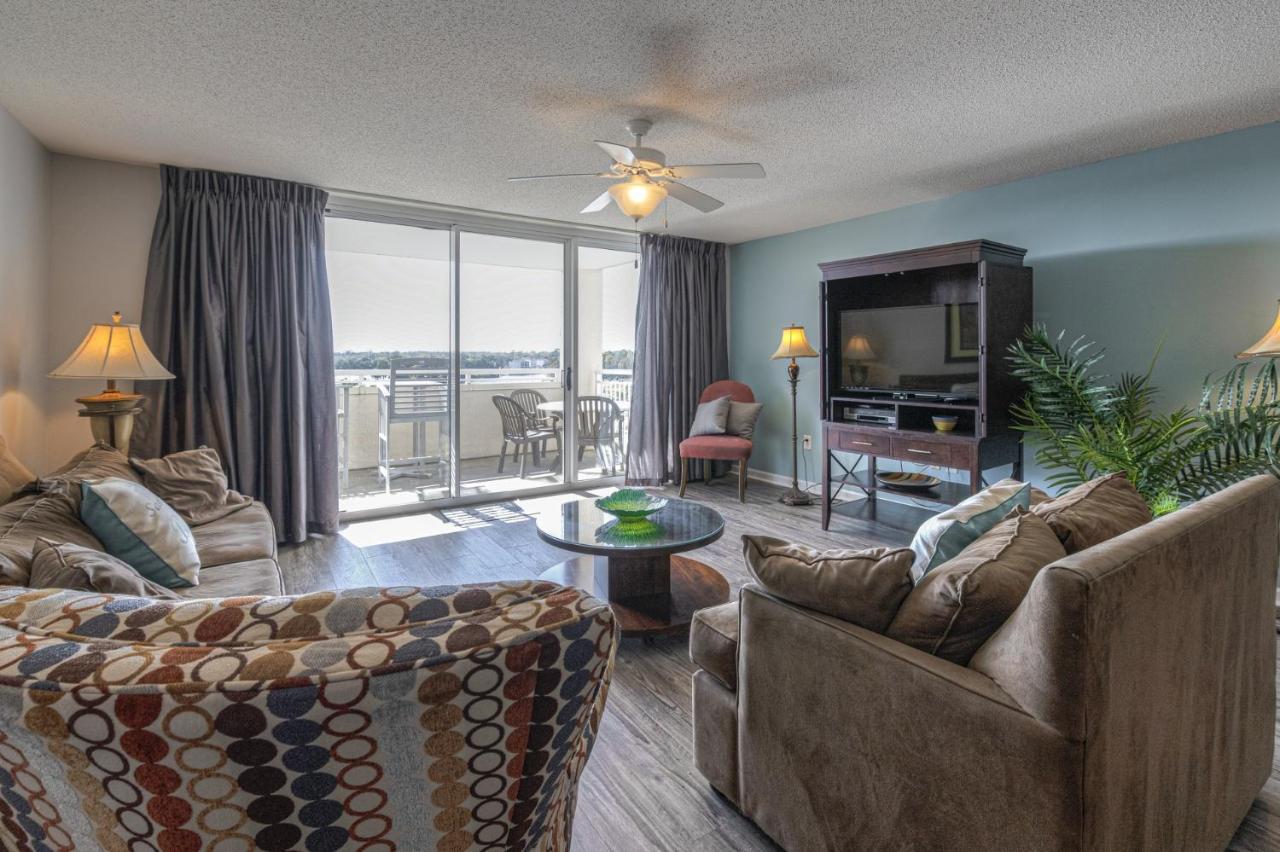 Yacht Club #1-703 Apartment *