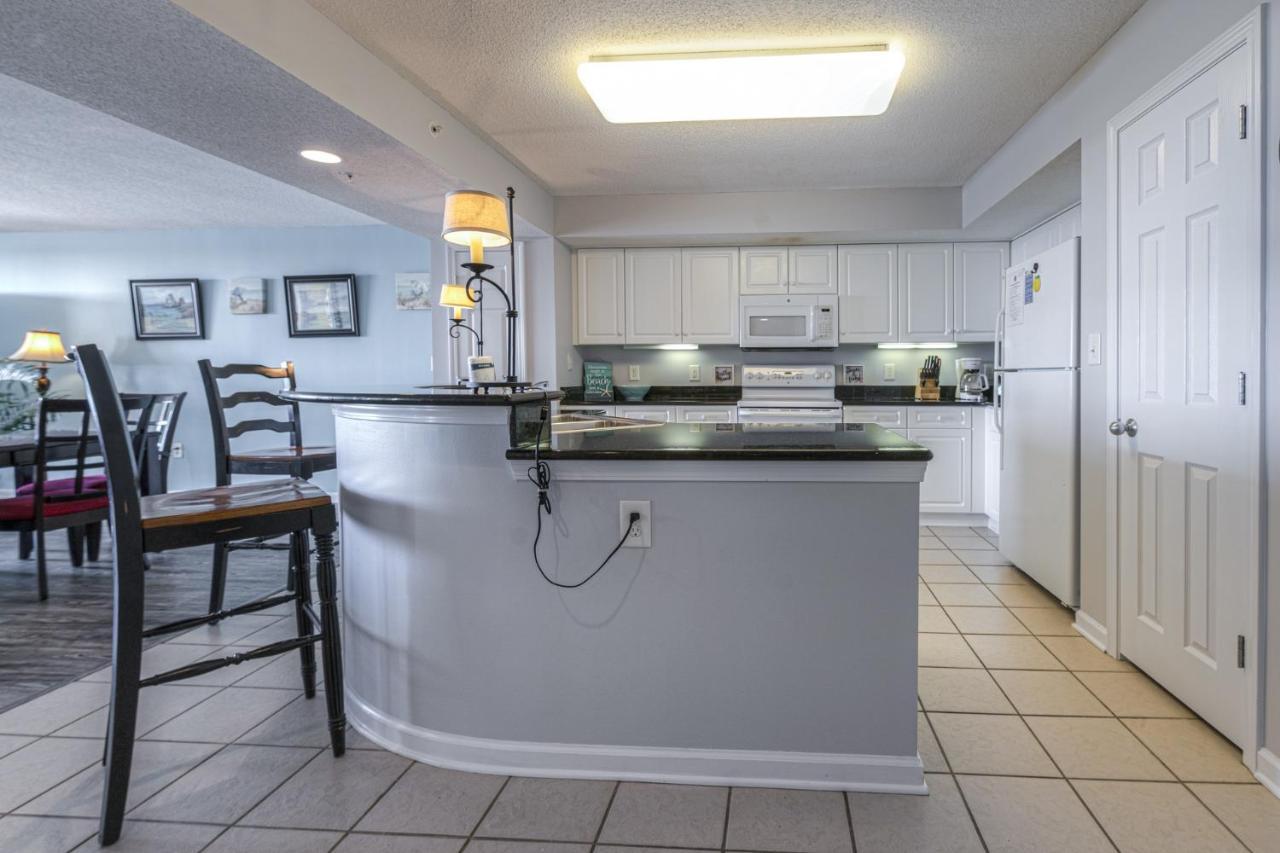 Yacht Club #1-703 Apartment