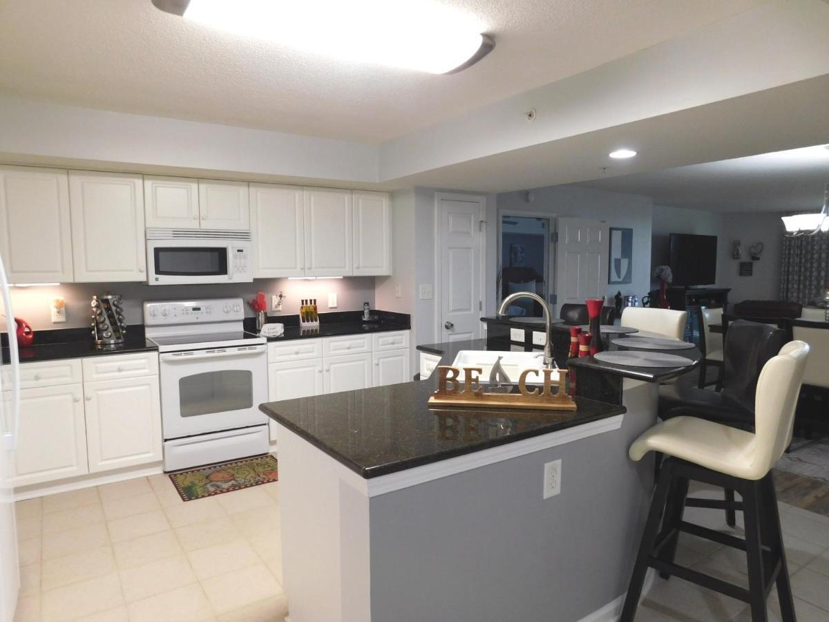 Apartment Yacht Club #1-202 *