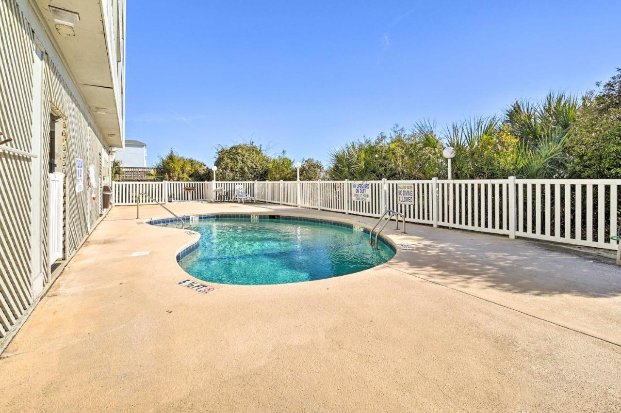 On-the-beach Escape Oceanfront In Surfside! *