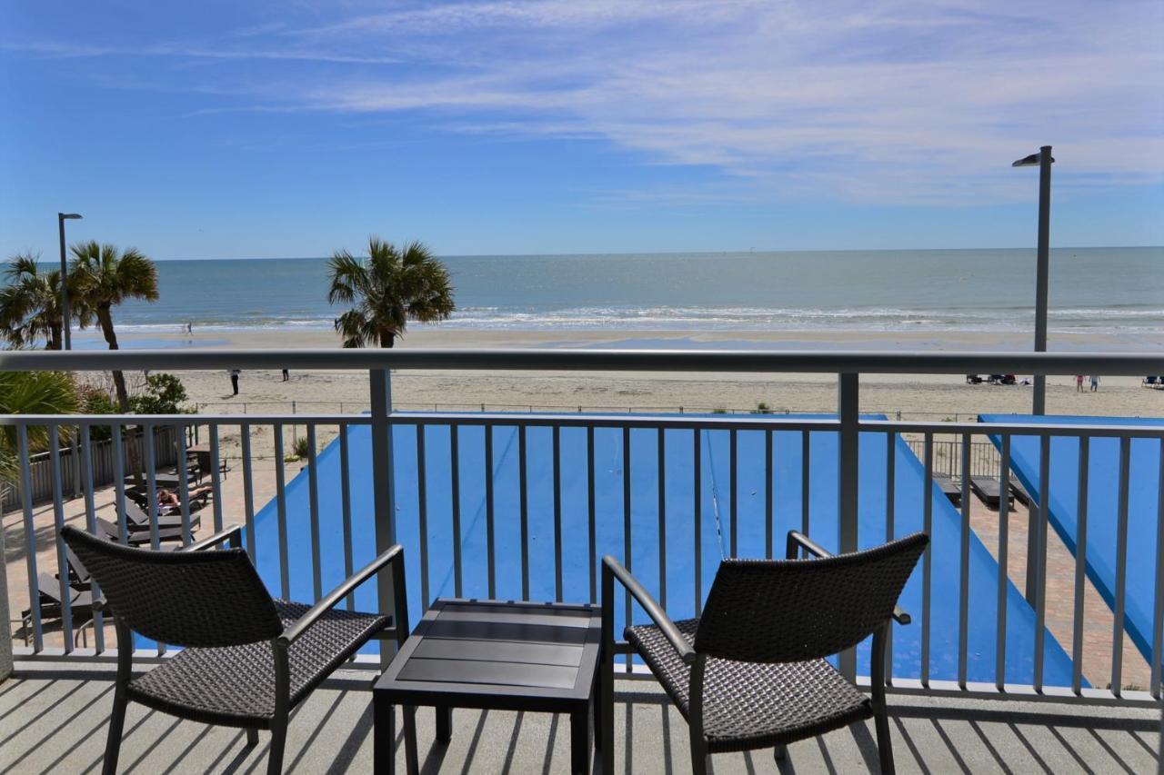 Spectacular Ocean Front Real 1 Bedroom Condo, 2 Ba