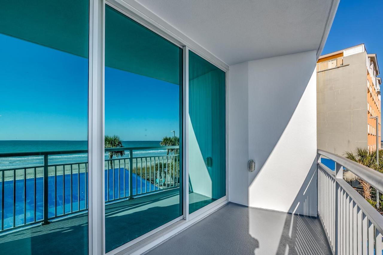 Aparthotel Spectacular Ocean Front Real 1 Bedroom Condo, 2 Ba *