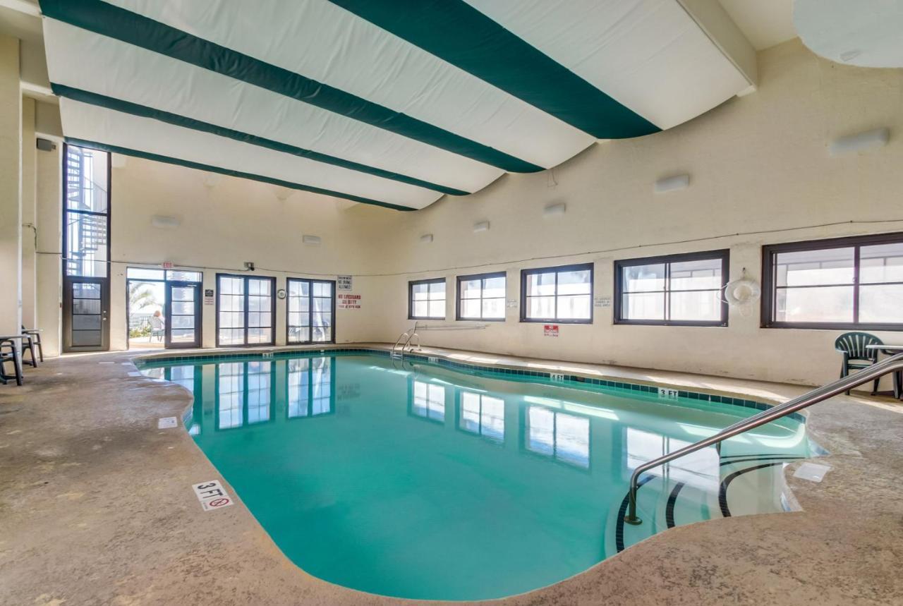 Apartment Hosteeva 17th Floor Palms Penthouse Oceanfront W Balcony