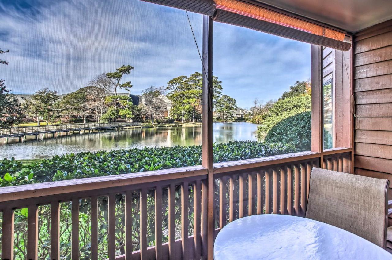 Apartment Beautiful Lakefront Short Walk To Beach!