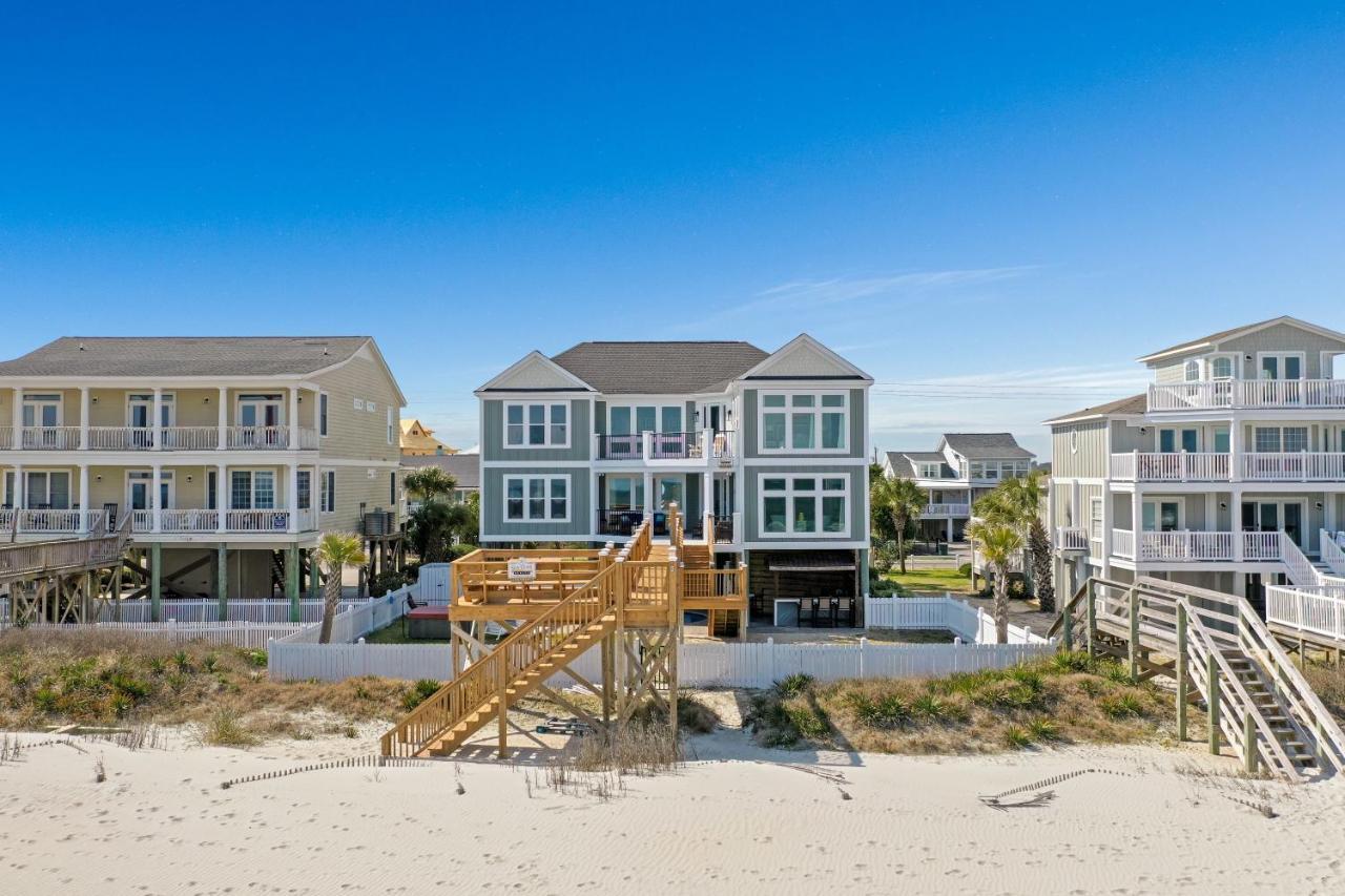 Holiday home Ocean Breeze - Ocean Front, 7 Bedroom *