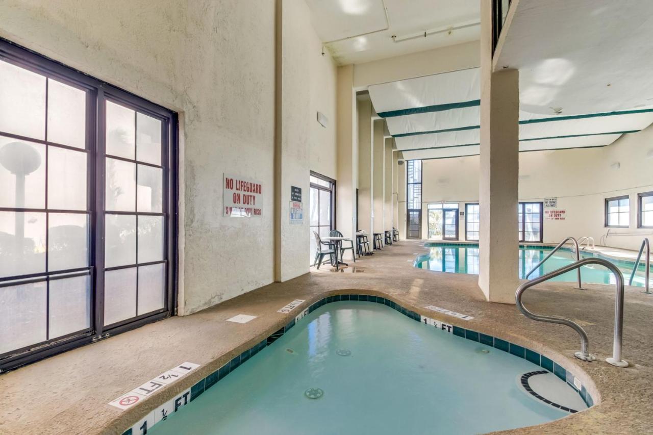 Hosteeva 17th Floor Palms Penthouse Oceanfront W Balcony Apartment