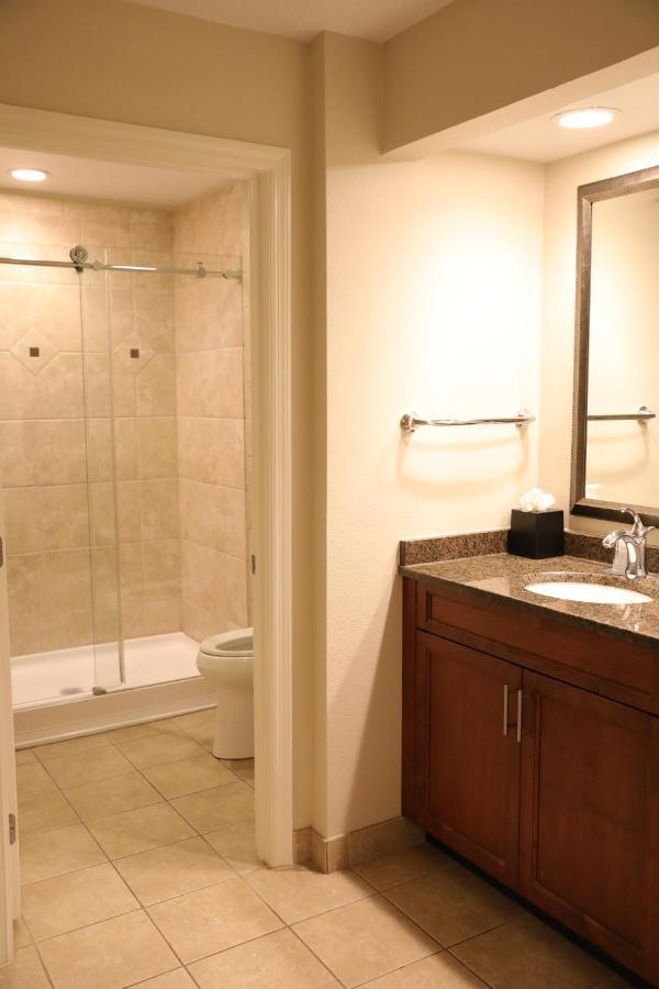 Unit At The Sheraton Broadway Plantation *