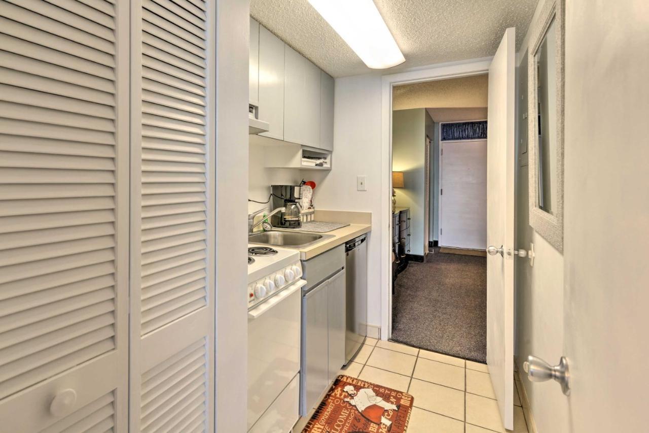 Apartment Myrtle With Ocean Views - Walk To Beach! Myrtle Beach