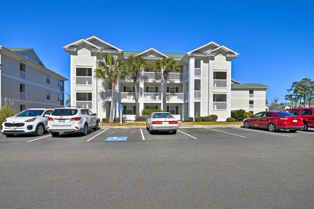 Swim, Golf, Play - Beachy River Oaks Condo! Apartment Myrtle Beach