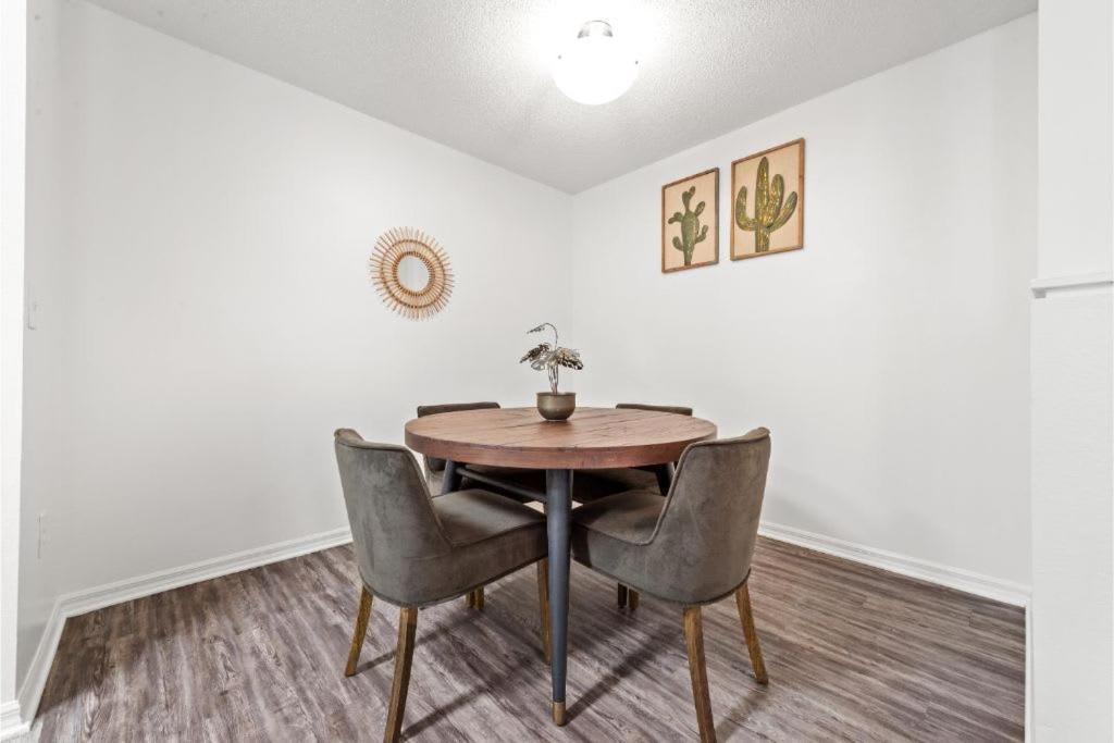 Viagem Bright 2br With Pool, Gym & Parking Apartment *