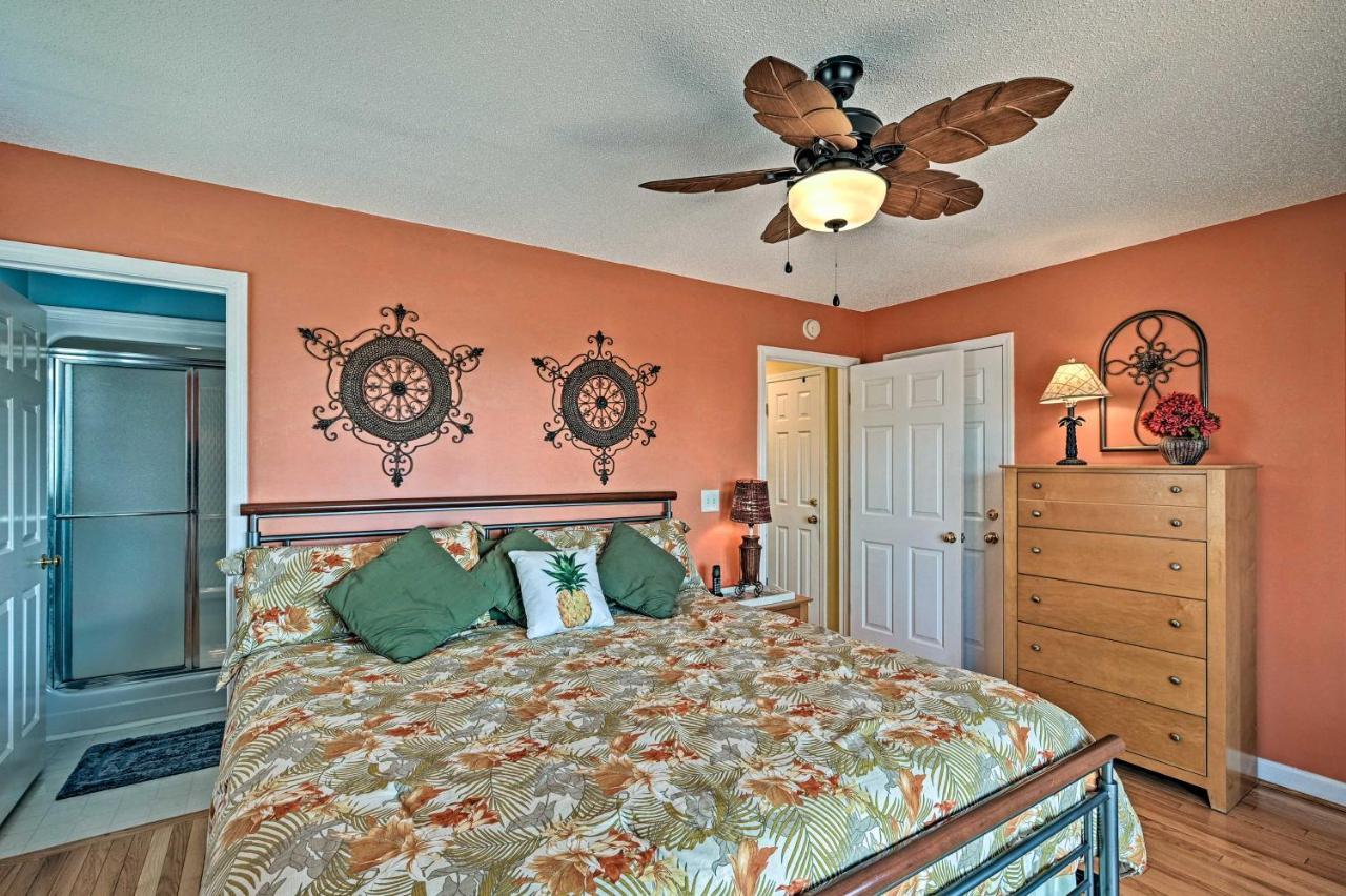 Murrells Inlet With 3 Decks - 1 Block To Beach! * Myrtle Beach