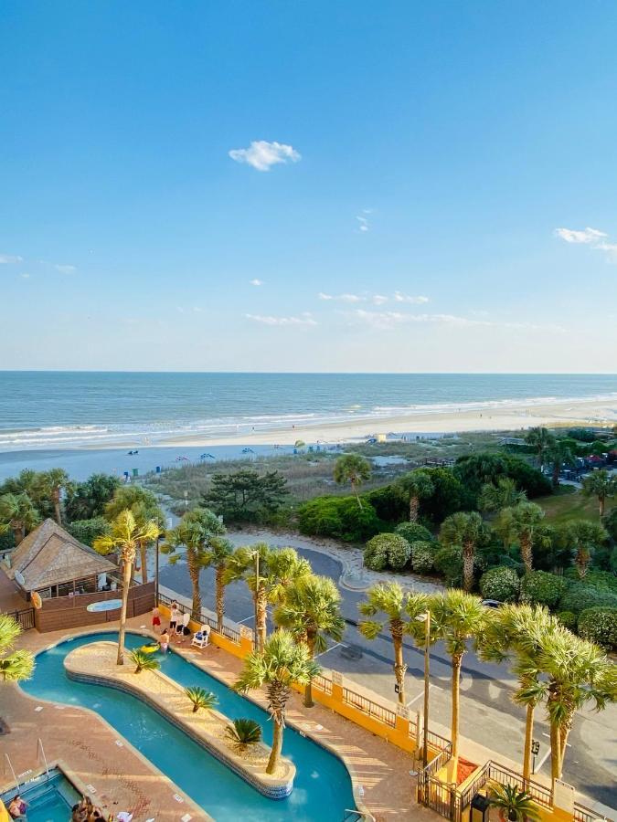 Gone Coastal. Apartment