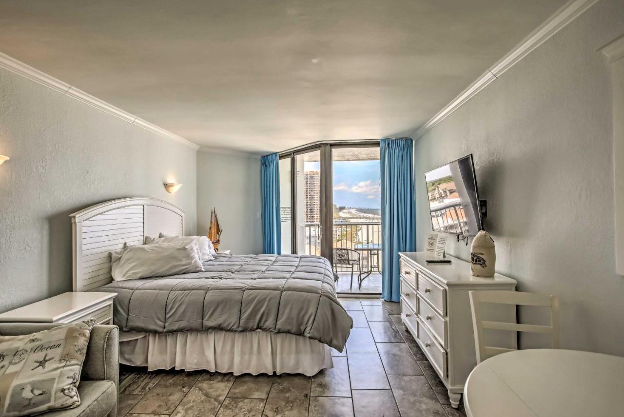 Oceanfront With Balcony In Ocean Annies Apartment Myrtle Beach