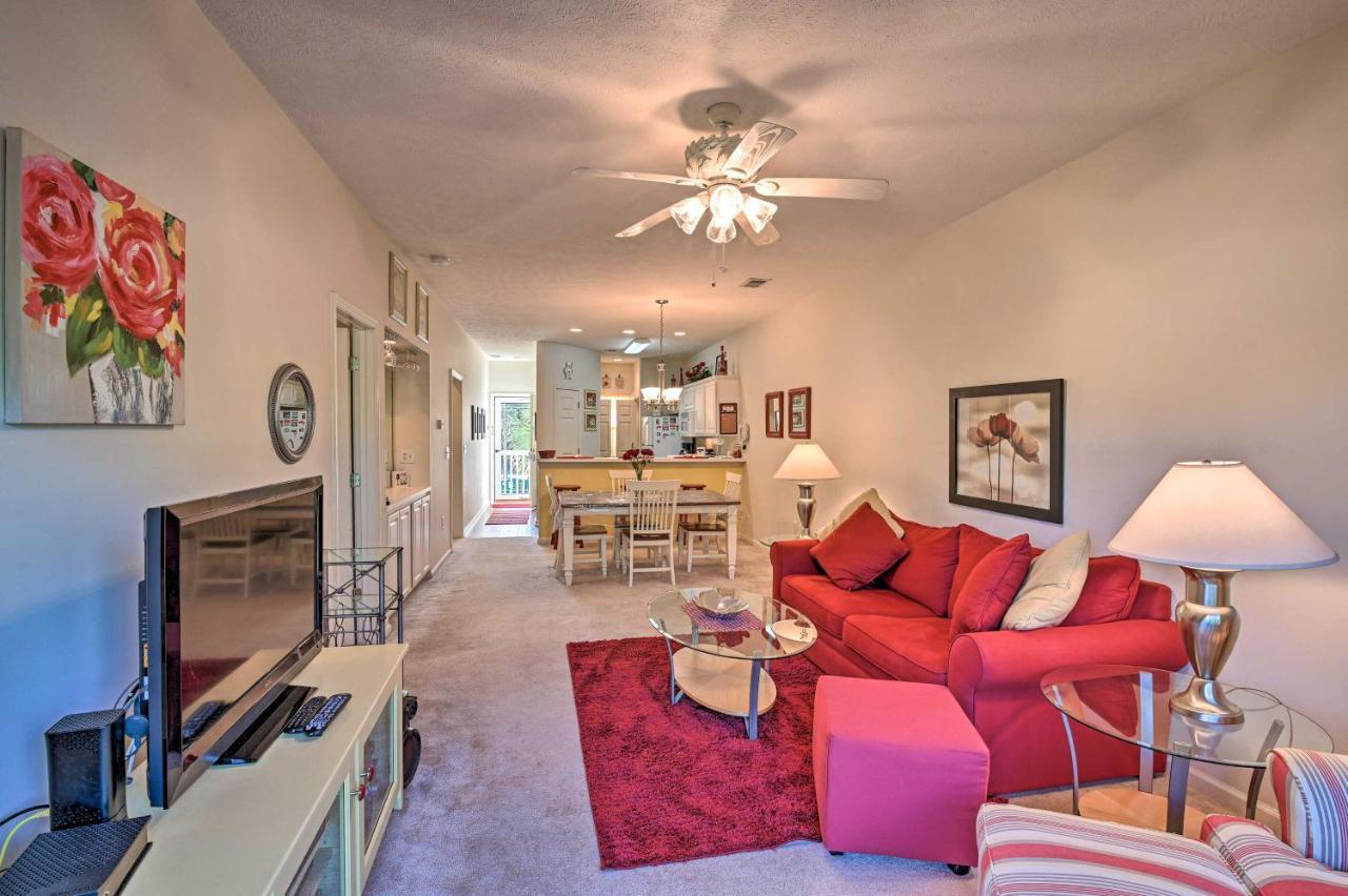 Apartment Cozy With Golf Course View 4 Mi To Shore!