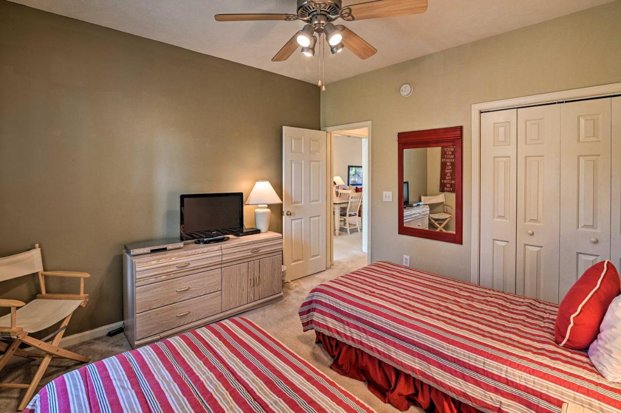 Cozy With Golf Course View 4 Mi To Shore! Apartment *
