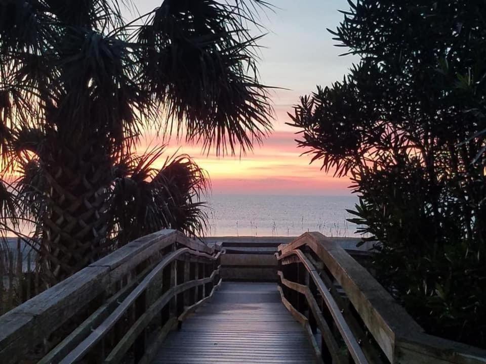 Ocean Front, Private Balconies Myrtle Beach