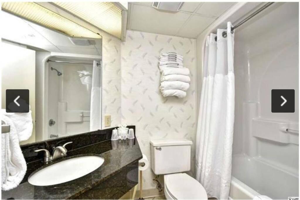 Apartment Superior One Bedroom W/ocean View *
