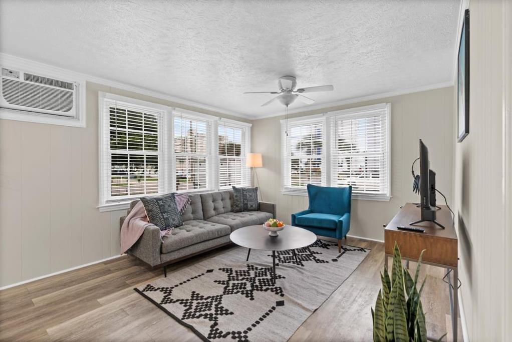 Viagem Bright 2br With Patio And Parking