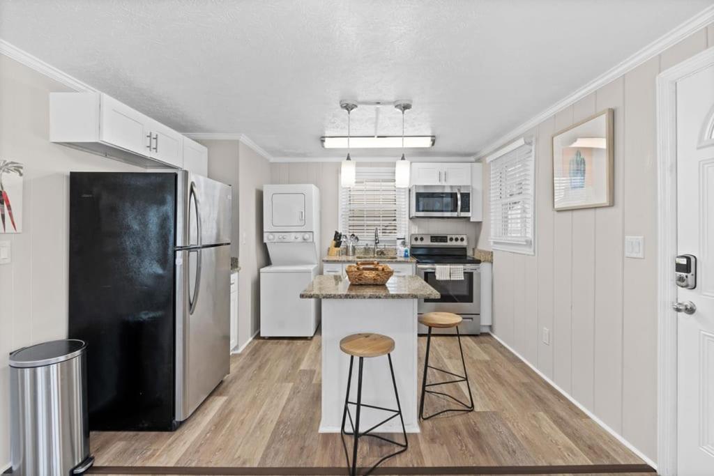 Apartment Viagem Bright 2br With Patio And Parking *