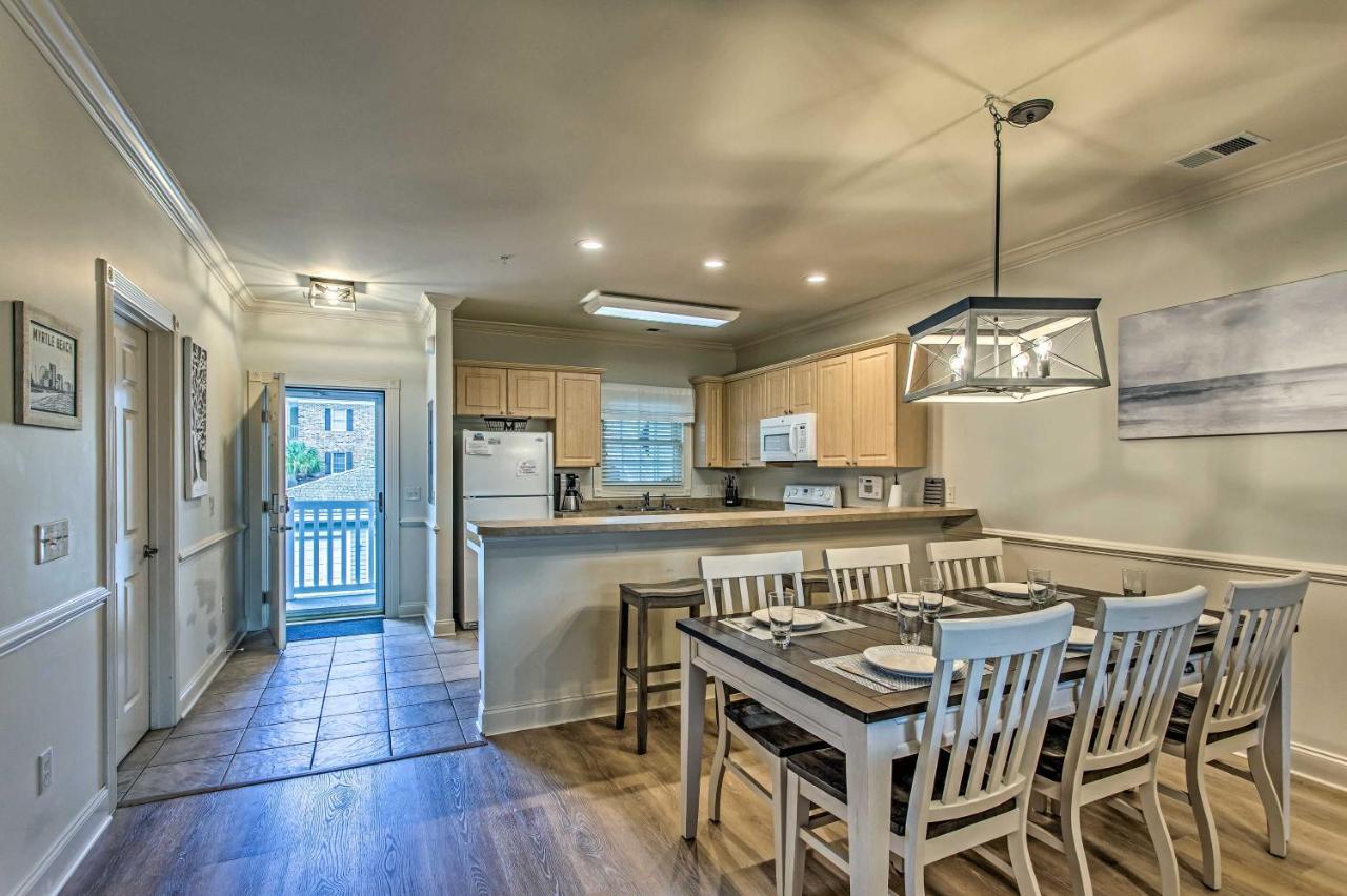 Beautiful Coastal With Pool And Close To Beach!