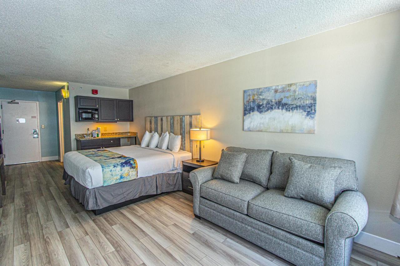 Landmark King Unit 716 Beautifully Renovated Sleeps 4