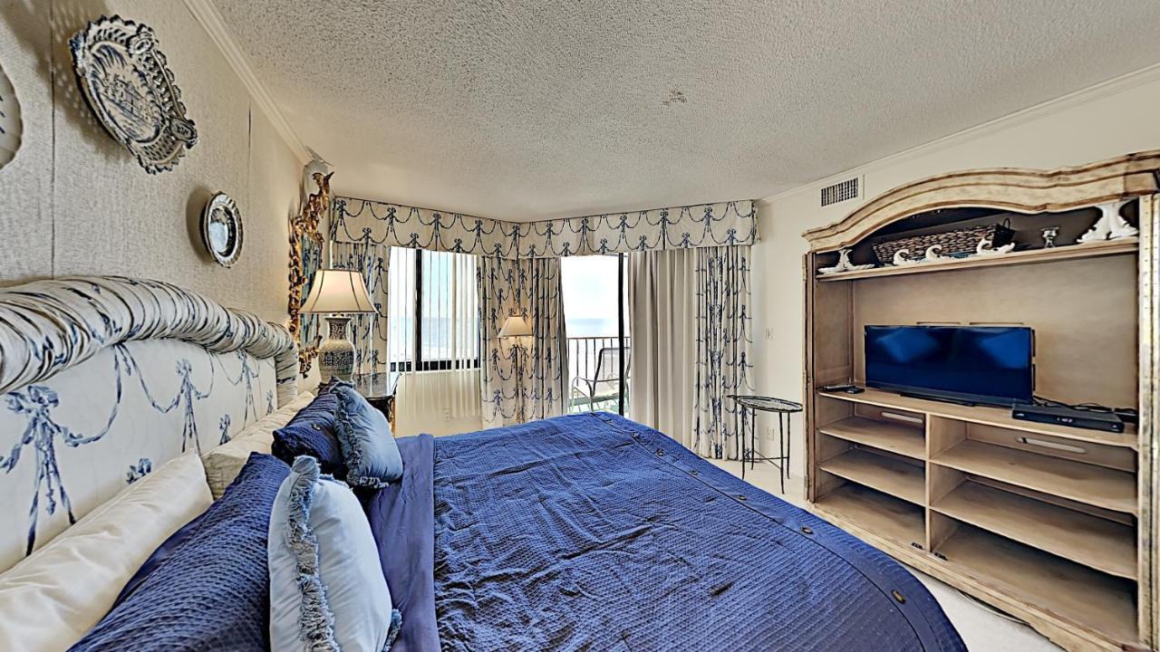 Sophisticated Oceanfront Private Balcony Holiday home Myrtle Beach