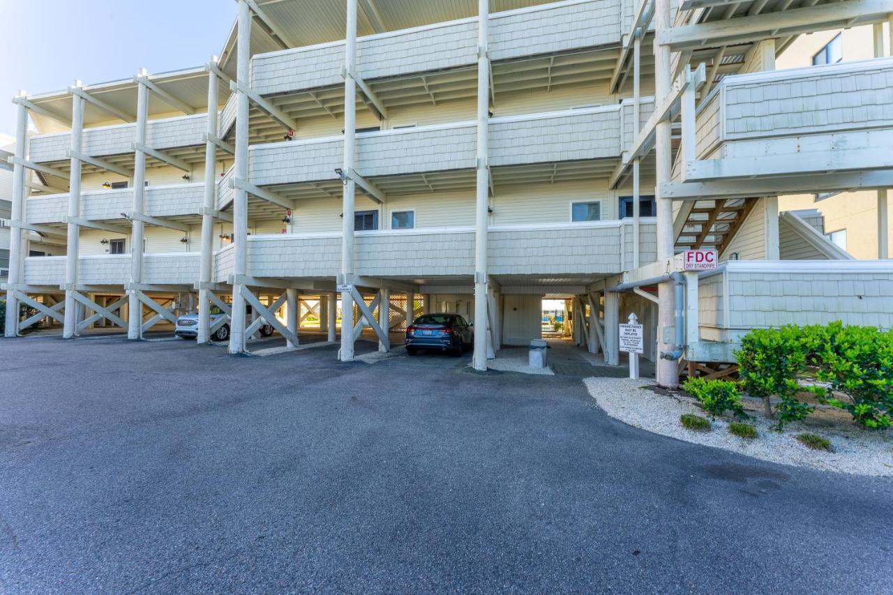 Apartment Charming Ocean-view At Ocean Pier 3 *
