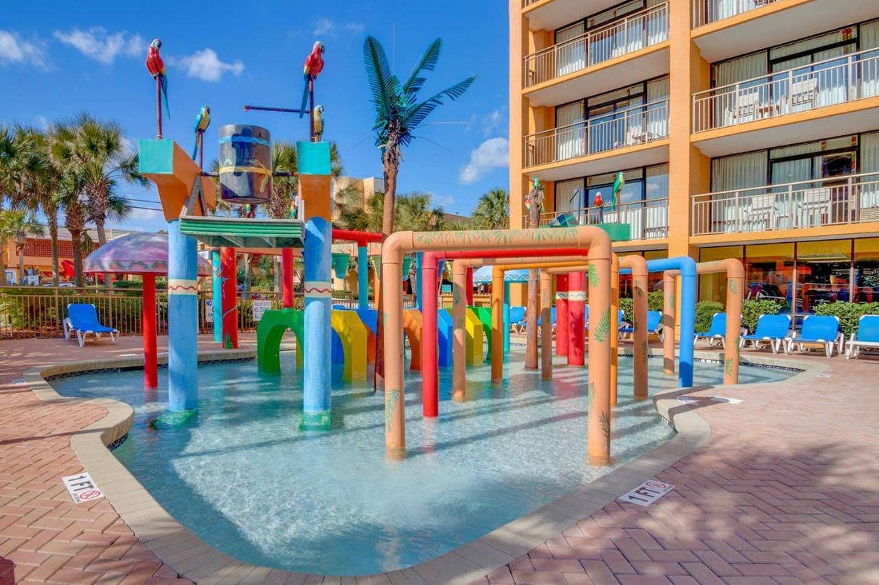 Hotel Caravelle #622