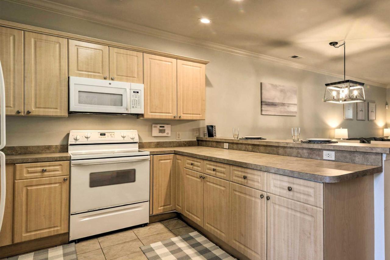 Apartment Beautiful Coastal With Pool And Close To Beach! *