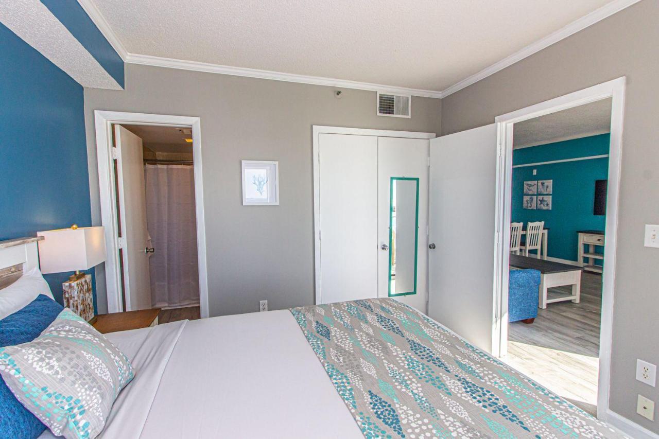 Holiday home Immaculate 2 Bedroom With Stunning Views! Palace 2113 Myrtle Beach