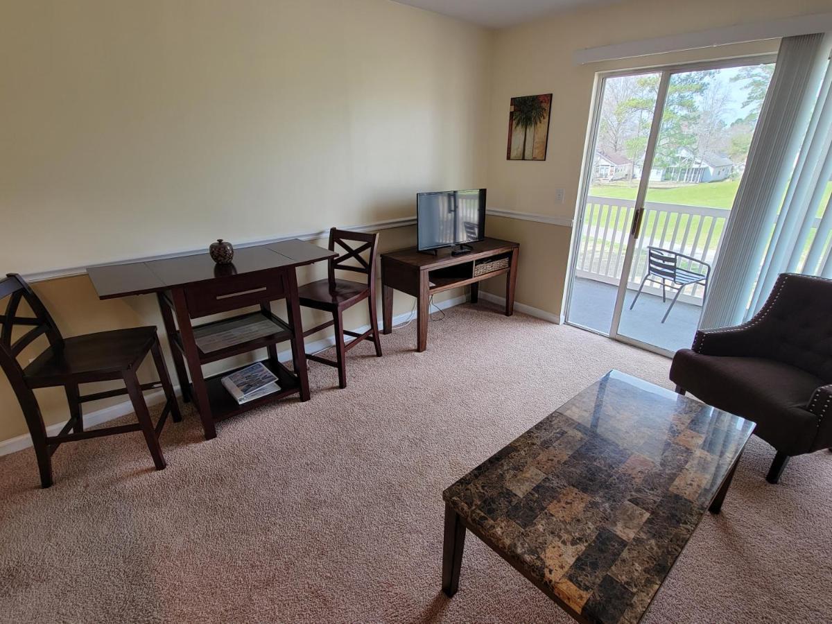 Apartment 2nd Floor Sleeps 4 1 Bed 1 Bath Waterway Village 1e *