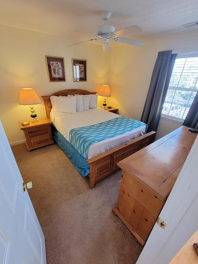 2nd Floor Sleeps 4 1 Bed 1 Bath Waterway Village 1e