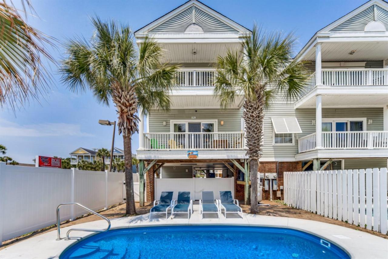 An Amazing Surfside Escape
