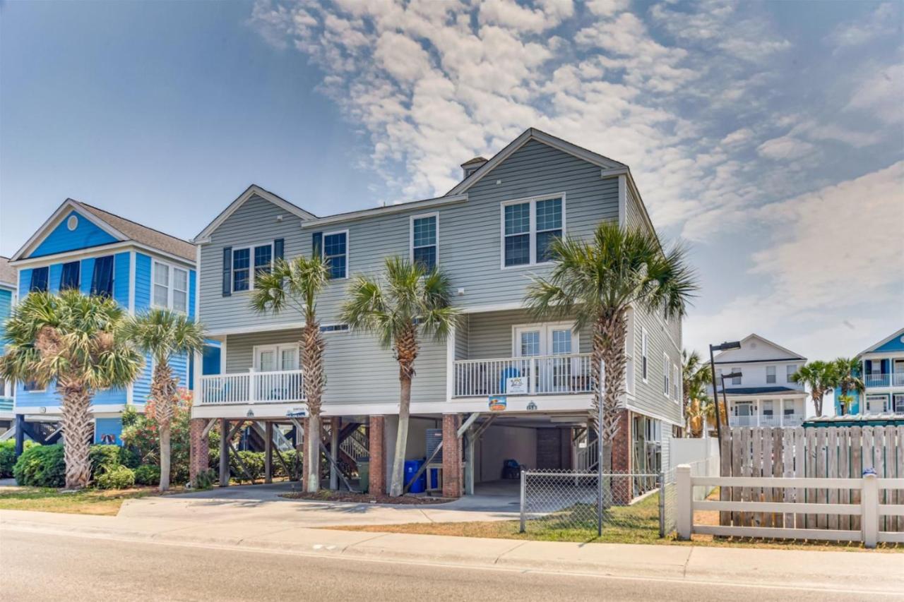 Holiday home An Amazing Surfside Escape