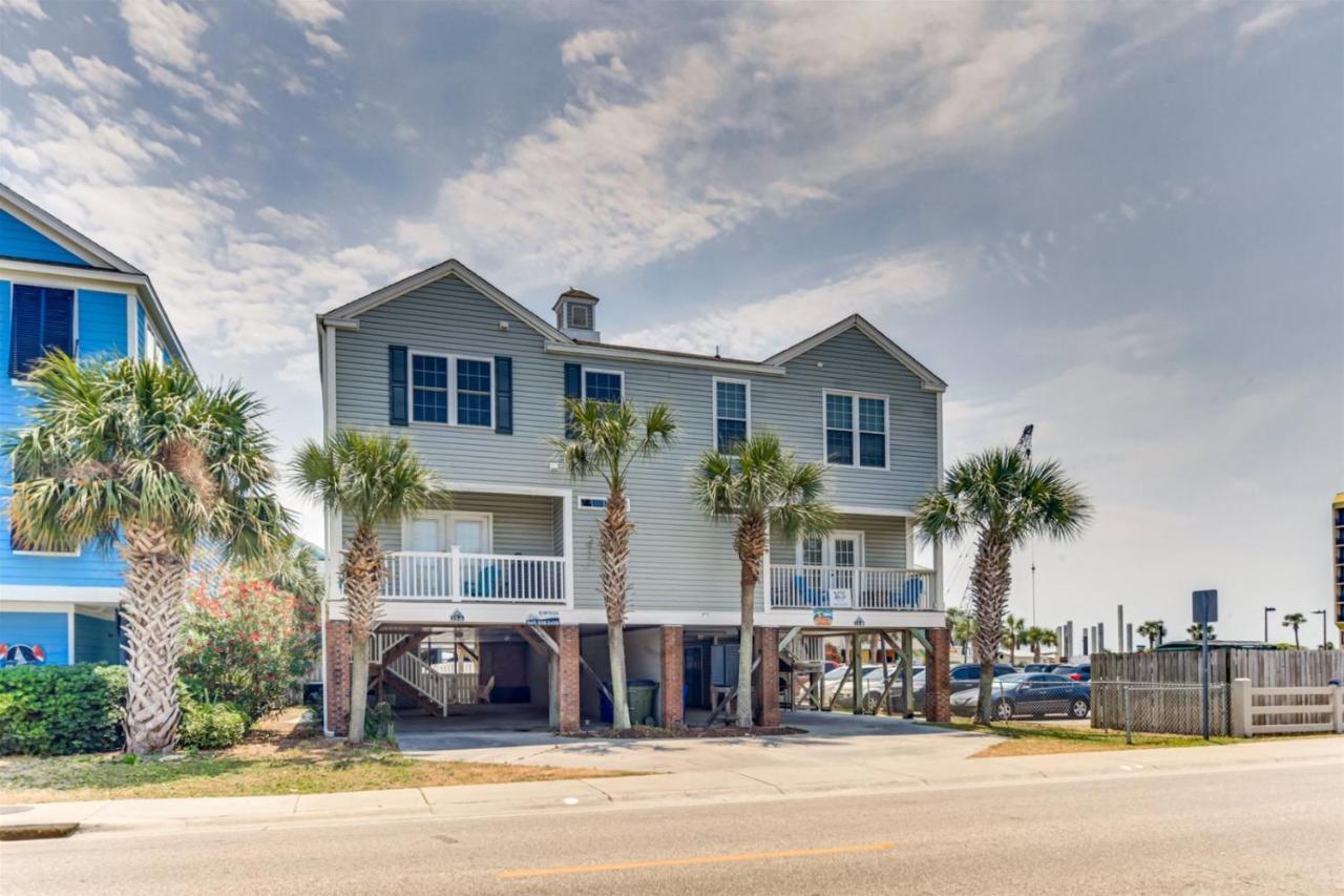 An Amazing Surfside Escape Holiday home