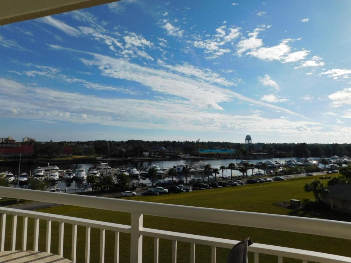 Yacht Club #1-503 Apartment *