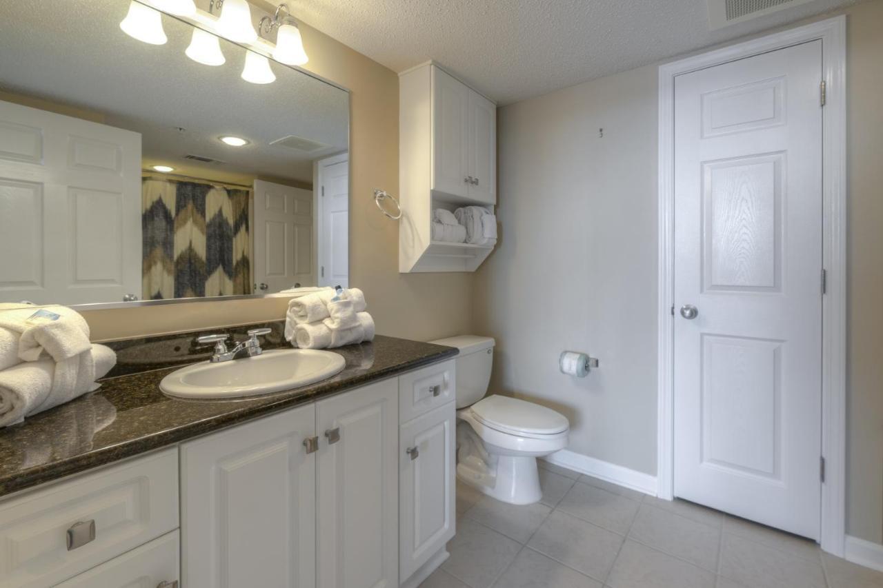 Yacht Club #1-503 Apartment